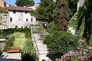 C&ocirc;t&eacute; Square