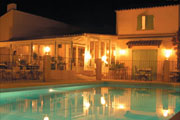 La Villa Na&iuml;s