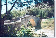Oraison, pont romain