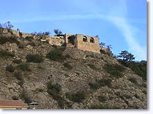 Peyruis, ruines du château