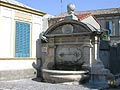 Eygui&egrave;res - fontain