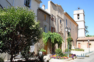 Greasque - 10 HQ Photographs