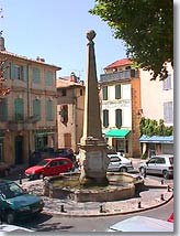 Lambesc - Fountain
