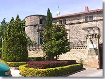 La Roque d'Antheron, De Florans castle