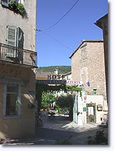 Aups - Hotel