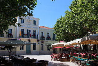 St Louis Hotels >> Le Beausset - Village du Var - Provence Web St Louis Hotels >> Le Beausset - Village du Var - Provence Web