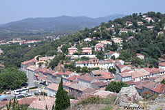 Pierrefeu - Village