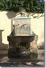 Salernes - Fountain