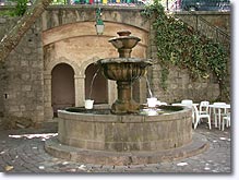 Seillans - Fountain