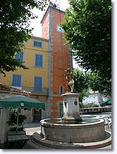 Sollies Pont - Fountain