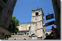 Isle sur la Sorgue, église