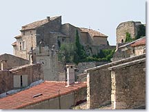 Lagnes - Le village