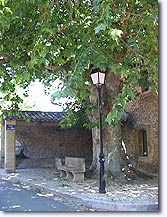 Puyvert - Small square