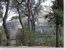 Saumane in Vaucluse - Castle