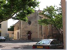 Uchaux, église
