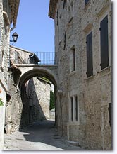 Visan - Tiny street