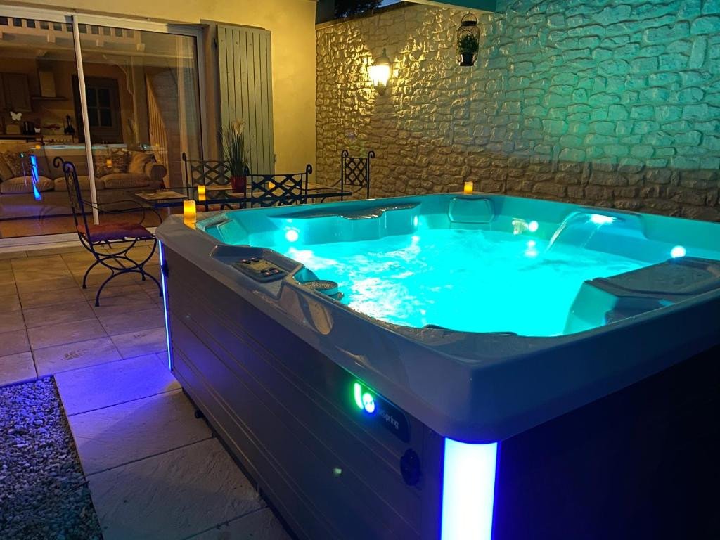 chambre d'hôte avec spa à Saint Rémy.