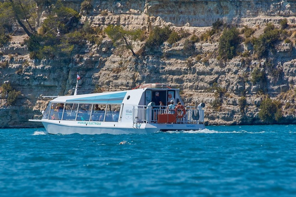 Croisière près de Quinson.