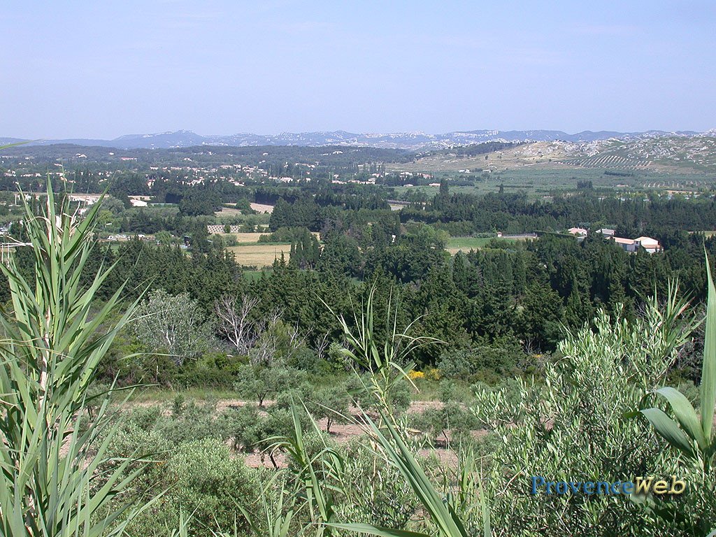 Randonnée autour de Mouriès.