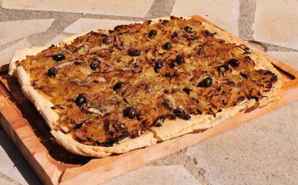 Pissaladière de Nice.