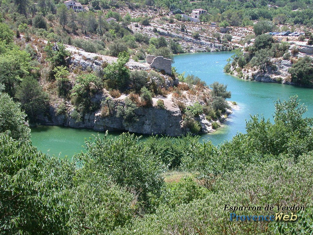 Plage Esparron de Verdon.