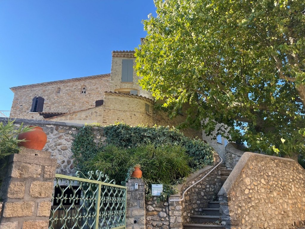 Joli escalier.