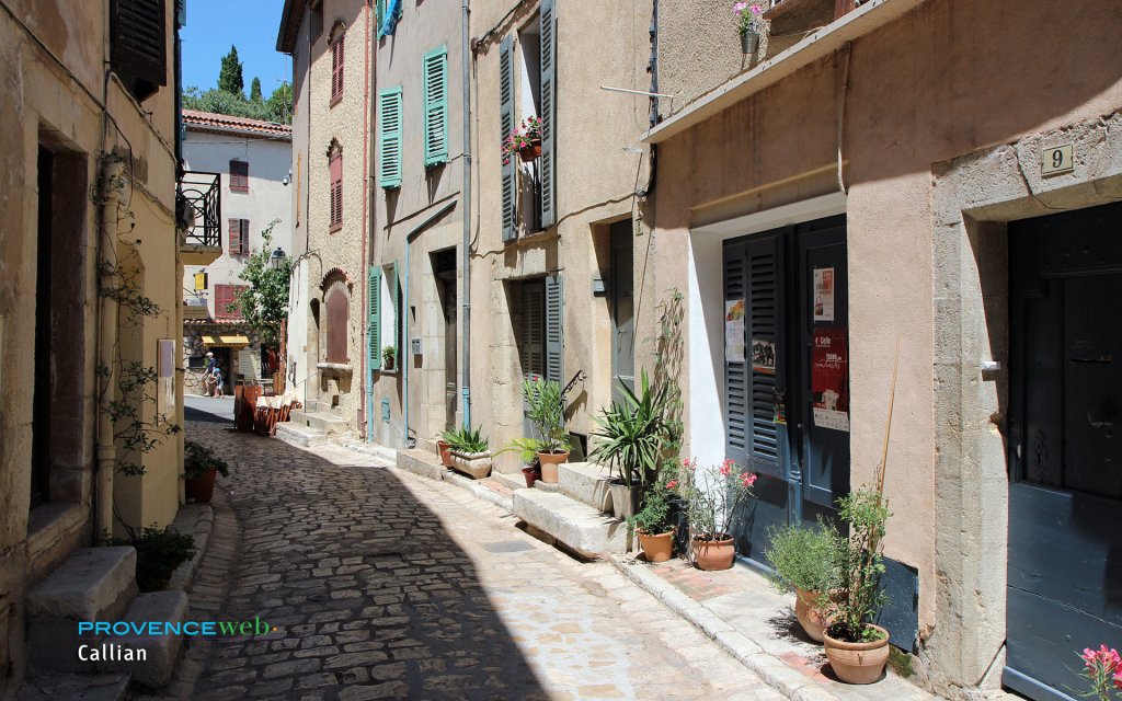 Ruelle à Callian.