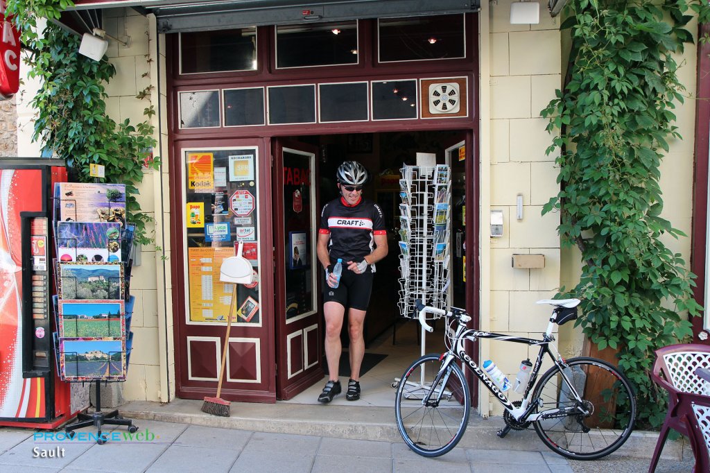 Vélo à Sault.