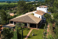 Hotel à Cuers