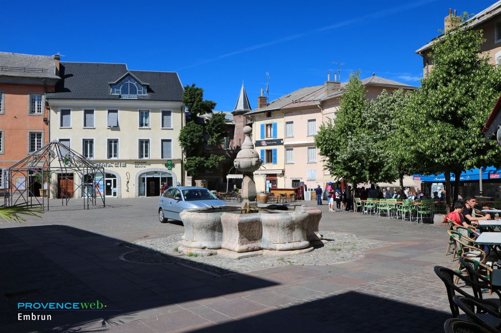 Centre d'Embrun.