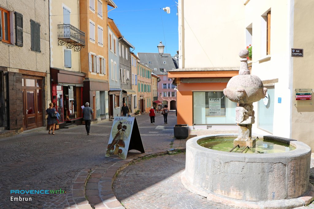 Fontaine.
