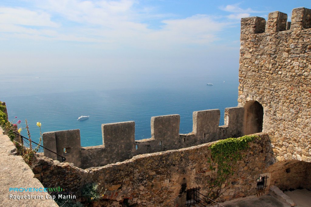 Vue sur la mer.