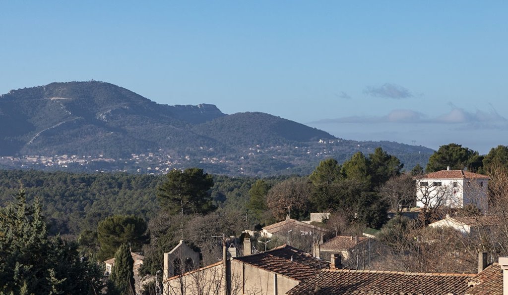 village de Belcodène.