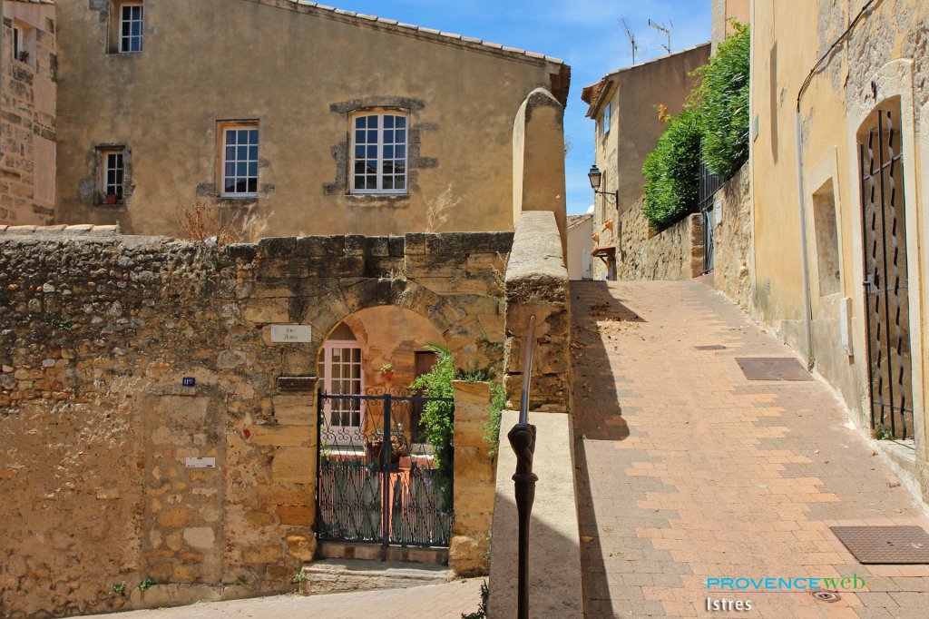 Vieille ville d'Istres.
