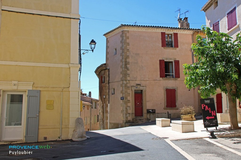 Rue.