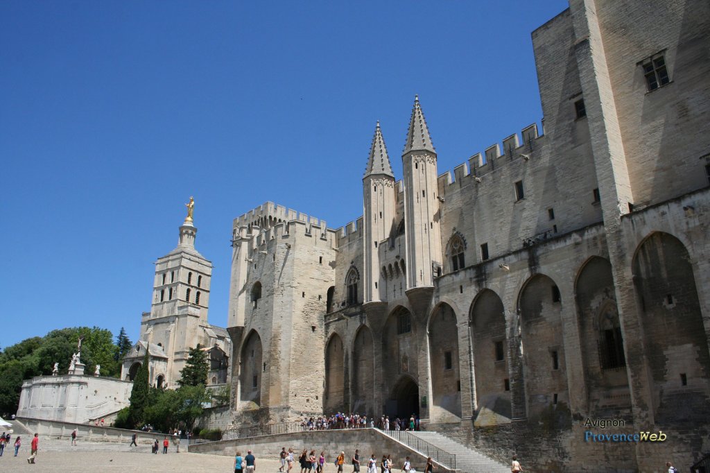 Palais des Papes.