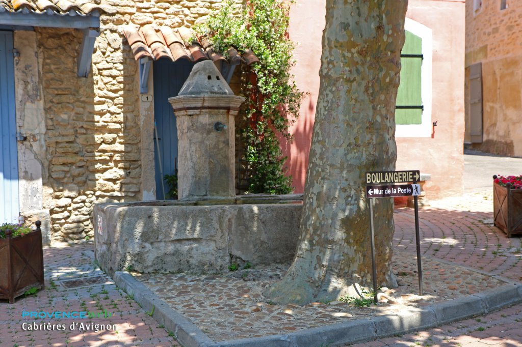 Fontaine.