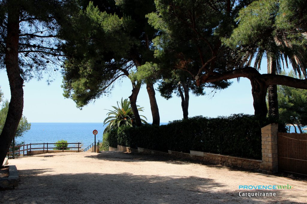 Plage à Carqueiranne.