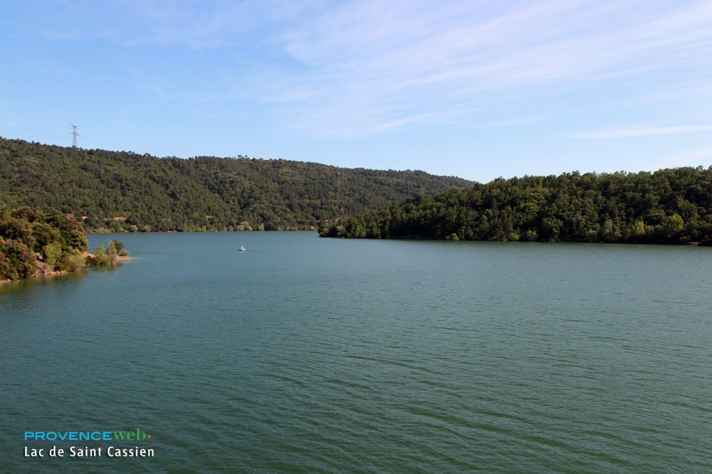 Le Lac.