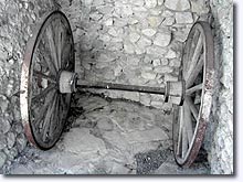 Archail, old wheels