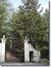 Aubenas, doorway