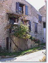 Aubignosc, typical house