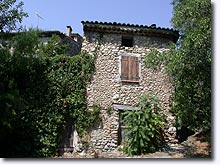 Le Castellet, typical stone-built house Le Castellet, typical stone-built house