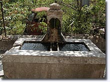 Le Castellet, fountain Le Castellet, fountain