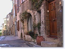 Chateau-Arnoux, street