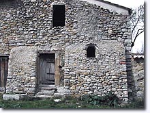 Chateauneuf-Miravail, house
