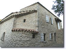Entrepierres, maison