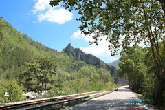 Road leading to Entrevaux