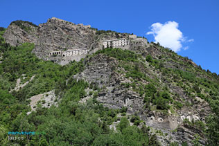 Jausiers, la caserne de Restefond