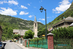 Jausiers, rue dans le village Jausiers, rue dans le village